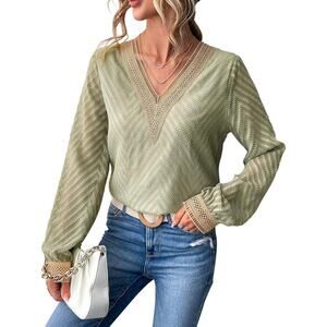 Cupshe Green V-Neck Blouse